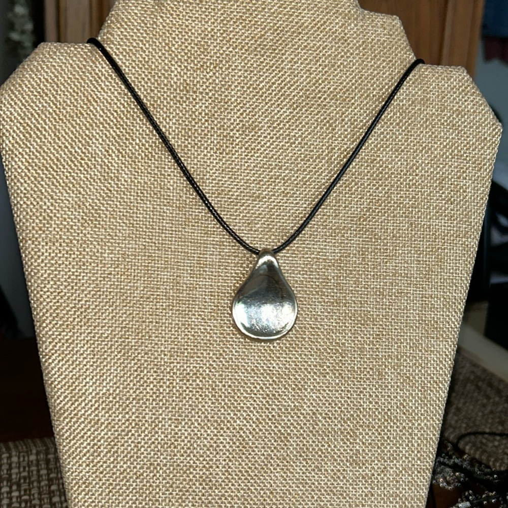 Vintage .925 Sterling Wavy Concave Teardrop Pendant